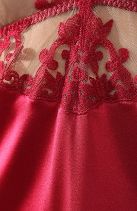 Женская красная шелковая сорочка Fleur of England, арт. FT1445 купить в ЦУМ | Фото №5 Шелковая сорочка Fleur of England красная | Фото №5