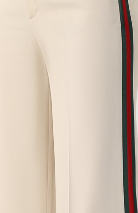 Женские кремовые укороченные брюки с лампасами Gucci, арт. 523250/ZKR01 купить в ЦУМ | Фото №5 Укороченные брюки с лампасами Gucci кремовые | Фото №5