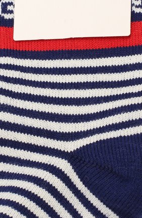 Детские хлопковые носки GUCCI синего цвета, арт. 556637/3K111 | Фото 2 (Материал: Текстиль, Хлопок; Статус проверки: Проверено, Проверена категория; Кросс-КТ: Носки)