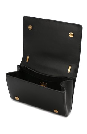 Женская сумка dg girls DOLCE & GABBANA черного цвета по цене 135000 руб., арт. BB6498/AZ801 | Фото 4 Женская сумка dg girls DOLCE & GABBANA черного цвета, арт. BB6498/AZ801 | Фото 4 (Женское Кросс-КТ: Вечерняя сумка; Сумки-технические: Сумки через плечо; Материал: Натуральная кожа; Ремень/цепочка: На ремешке; Размер: small; Статус проверки: Проверена категория)