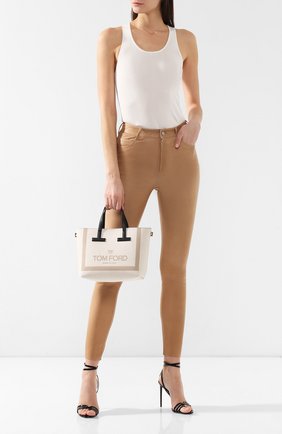 Женская сумка t tote mini TOM FORD кремовая цвета, арт. L1079T-F33 купить в ЦУМ | Фото №2 Сумка T Tote mini Tom Ford кремовая цвета | Фото №2