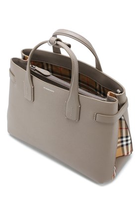 Женская сумка banner BURBERRY бежевая цвета, арт. 8006327 купить в ЦУМ | Фото №4 Сумка Banner Burberry бежевая цвета | Фото №4