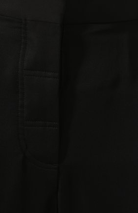 Женские черные брюки из вискозы и шелка Victoria Beckham, арт. TR STR 2710C PSS19 MATT DUCHESS купить в ЦУМ | Фото №5 Брюки из вискозы и шелка Victoria Beckham черные | Фото №5
