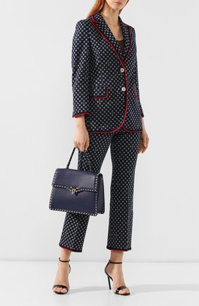 Женская сумка valentino garavani rockstud VALENTINO темно-синяя цвета, арт. RW2B0142/VSF купить в ЦУМ | Фото №2 Сумка Valentino Garavani Rockstud Valentino темно-синяя цвета | Фото №2