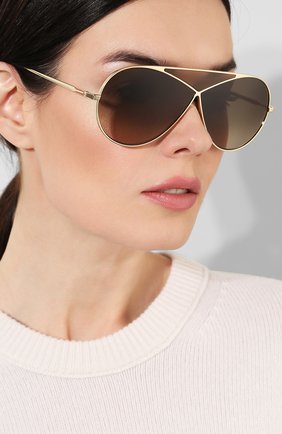 Женские солнцезащитные очки LOEWE золотого цвета по цене 24800 руб., арт. LW40010U 33K | Фото 2 Женские солнцезащитные очки LOEWE золотого цвета, арт. LW40010U 33K | Фото 2
