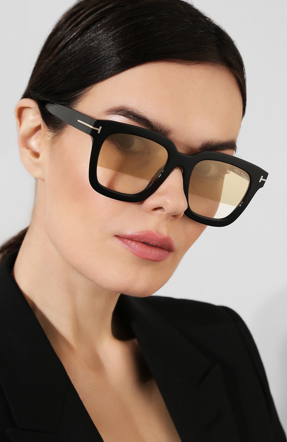 Женские черные солнцезащитные очки Tom Ford, арт. TF690 01G купить в ЦУМ | Фото №2 Солнцезащитные очки Tom Ford черные | Фото №2