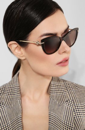 Женские коричневые солнцезащитные очки BVLGARI, арт. 8218B-504/13 купить в ЦУМ | Фото №2 Солнцезащитные очки BVLGARI коричневые | Фото №2