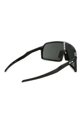 Женские солнцезащитные очки OAKLEY черного цвета по цене 12350 руб., арт. 9406-940601 | Фото 4 Женские солнцезащитные очки OAKLEY черного цвета, арт. 9406-940601 | Фото 4