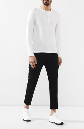 Мужская хлопковый лонгслив TOM FORD белого цвета по цене 34450 руб., арт. BS402/TFJ890 | Фото 2 Мужская хлопковый лонгслив TOM FORD белого цвета, арт. BS402/TFJ890 | Фото 2