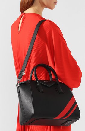 Женская сумка antigona small GIVENCHY черная цвета, арт. BB500CB0EW купить в ЦУМ | Фото №5 Сумка Antigona small Givenchy черная цвета | Фото №5