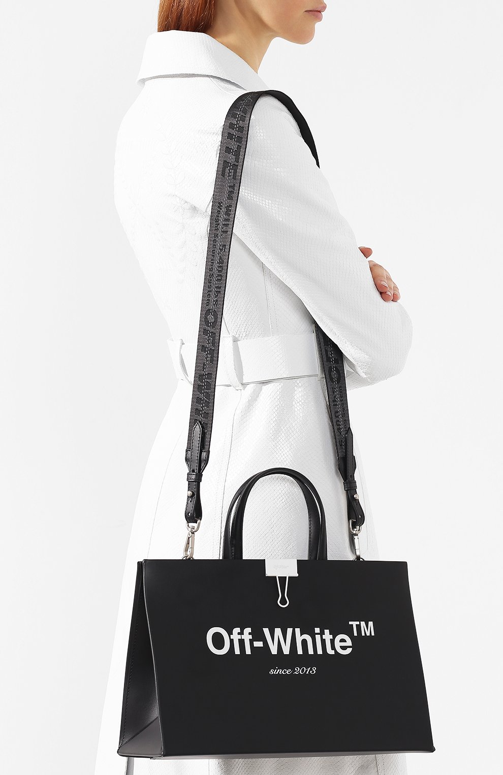 Женская сумка box OFF-WHITE черная цвета, арт. 0WNA058S197190881001 купить в ЦУМ | Фото №5 Сумка Box Off-White черная цвета | Фото №5