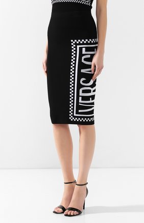 Женская черная юбка из вискозы Versace, арт. A83291/A229981 купить в ЦУМ | Фото №3 Юбка из вискозы Versace черная | Фото №3