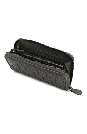 Кожаный кошелек Bottega Veneta, серого цвета, арт. 114076/V001N в ЦУМ | Фото №3 Кожаный кошелек Bottega Veneta серого цвета | Фото №3