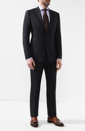 Мужской шерстяной костюм TOM FORD темно-синего цвета по цене 428000 руб., арт. 545R06/21AA43 | Фото 1 Мужской шерстяной костюм TOM FORD темно-синего цвета, арт. 545R06/21AA43 | Фото 1 (Материал подклада: Вискоза, Шелк, Купро; Рукава: Длинные; Материал внешний: Шерсть; Костюмы М: Однобортный; Стили: Классический)