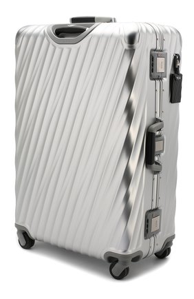 Женский дорожный чемодан 19 degree aluminum TUMI серебряного цвета по цене 139320 руб., арт. 036869SLV2 | Фото 2 Женский дорожный чемодан 19 degree aluminum TUMI серебряного цвета, арт. 036869SLV2 | Фото 2 (Статус проверки: Проверено, Проверена категория; Размер: large; Ограничения доставки: oversized)