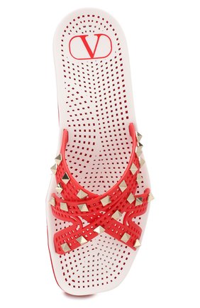 Женские красные резиновые шлепанцы valentino garavani sandy Valentino, арт. RW0S0M89/PVS купить в ЦУМ | Фото №5 Резиновые шлепанцы Valentino Garavani Sandy Valentino красные | Фото №5