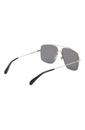 Мужские солнцезащитные очки GIVENCHY серого цвета по цене 23200 руб., арт. 7119 010 | Фото 3 Мужские солнцезащитные очки GIVENCHY серого цвета, арт. 7119 010 | Фото 3