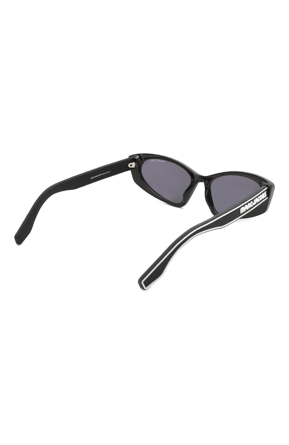 Женские солнцезащитные очки MARC JACOBS (THE) черного цвета по цене 10900 руб., арт. MARC 356 807 | Фото 4 Женские солнцезащитные очки MARC JACOBS (THE) черного цвета, арт. MARC 356 807 | Фото 4