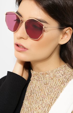 Женские бордовые солнцезащитные очки Dior, арт. DI0RSTELLAIRE4 DDB купить в ЦУМ | Фото №2 Солнцезащитные очки Dior бордовые | Фото №2