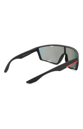 Женские черные солнцезащитные очки Prada Linea Rossa, арт. 09US-DG09Q1 купить в ЦУМ | Фото №4 Солнцезащитные очки Prada Linea Rossa черные | Фото №4