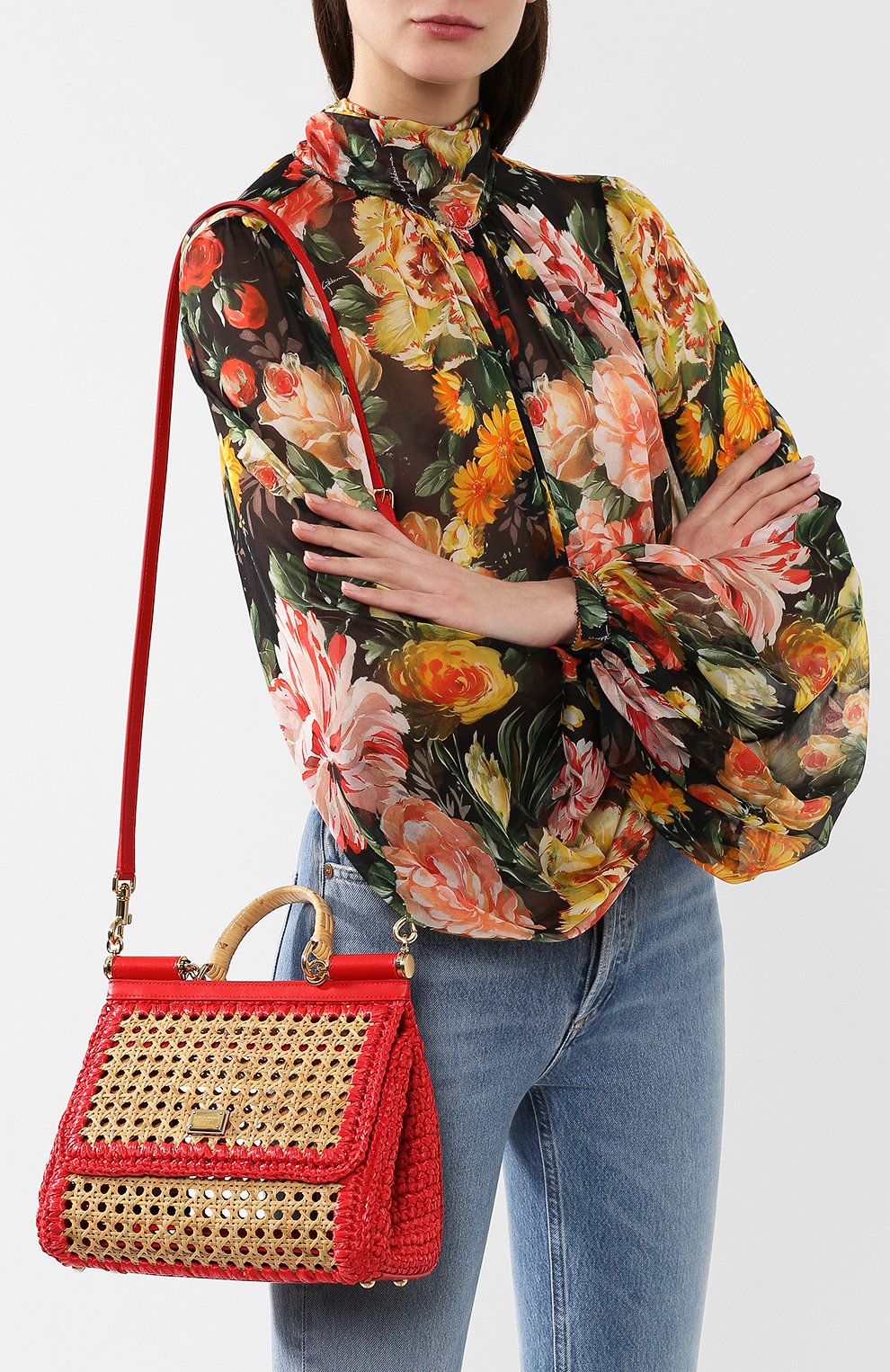 Женская сумка sicily medium DOLCE & GABBANA бежевая цвета, арт. BB6002/AZ436 купить в ЦУМ | Фото №5 Сумка Sicily medium Dolce & Gabbana бежевая цвета | Фото №5