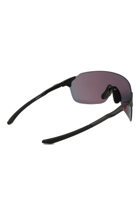 Женские солнцезащитные очки OAKLEY красного цвета по цене 13150 руб., арт. 9386-938605 | Фото 4 Женские солнцезащитные очки OAKLEY красного цвета, арт. 9386-938605 | Фото 4