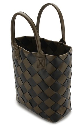 Женская сумка maxi cabat 30 BOTTEGA VENETA зеленая цвета, арт. 570800/VMAA0 купить в ЦУМ | Фото №4 Сумка Maxi Cabat 30 Bottega Veneta зеленая цвета | Фото №4