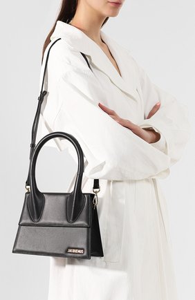Женская сумка le chiquito grand JACQUEMUS черная цвета, арт. 191BA09 купить в ЦУМ | Фото №5 Сумка Le Chiquito grand Jacquemus черная цвета | Фото №5