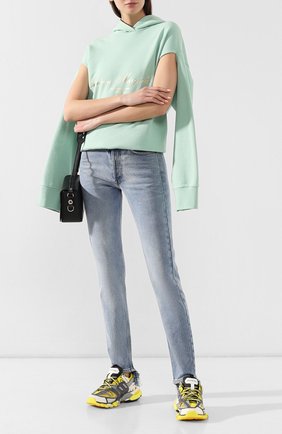 Женские голубые джинсы Balenciaga, арт. 571566/TEW18 купить в ЦУМ | Фото №2 Джинсы Balenciaga голубые | Фото №2