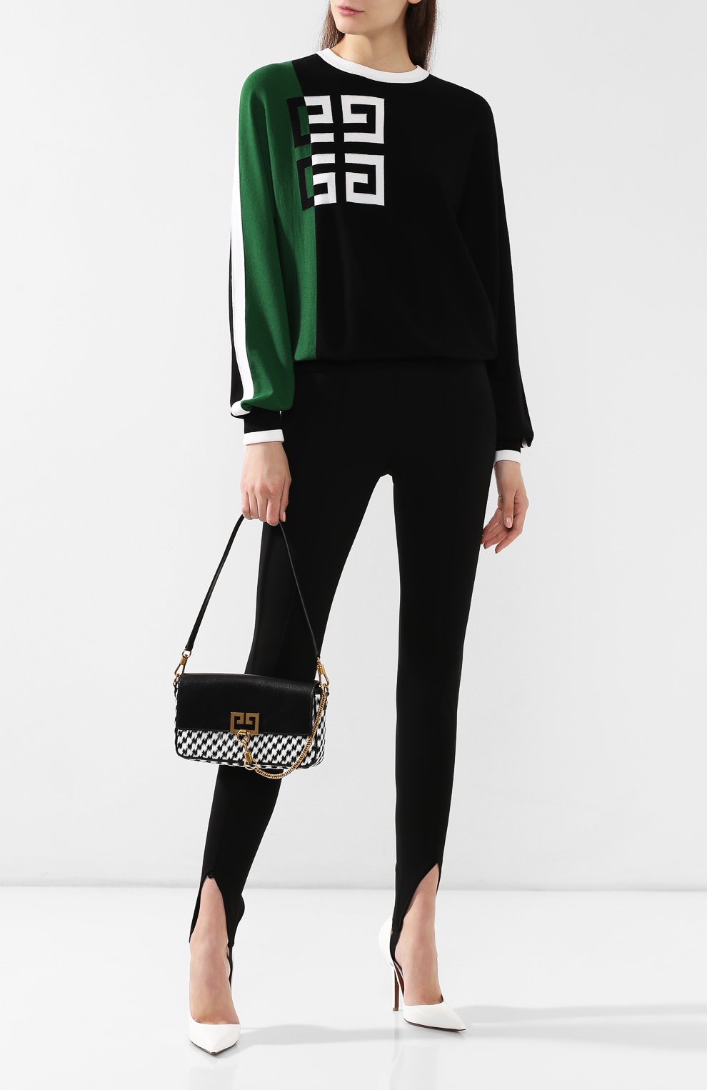 Женская сумка charm GIVENCHY черно-белая цвета, арт. BB508RB0HQ купить в ЦУМ | Фото №2 Сумка Charm Givenchy черно-белая цвета | Фото №2