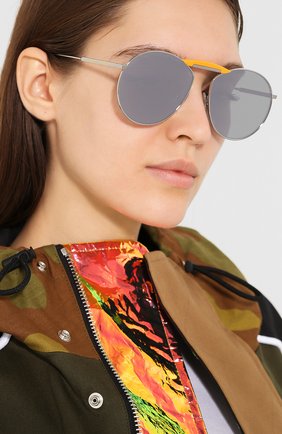 Мужские солнцезащитные очки fendi x gentle monster FENDI серебряного цвета по цене 24750 руб., арт. 0368 010 | Фото 2 Мужские солнцезащитные очки fendi x gentle monster FENDI серебряного цвета, арт. 0368 010 | Фото 2