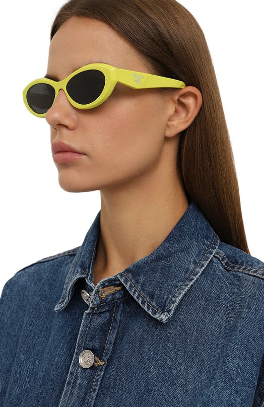 фото Солнцезащитные очки prada