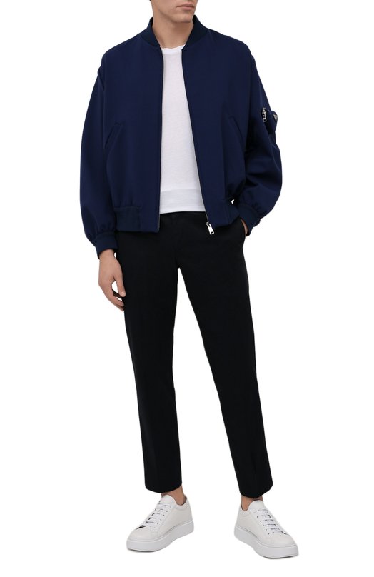 фото Бомбер prada