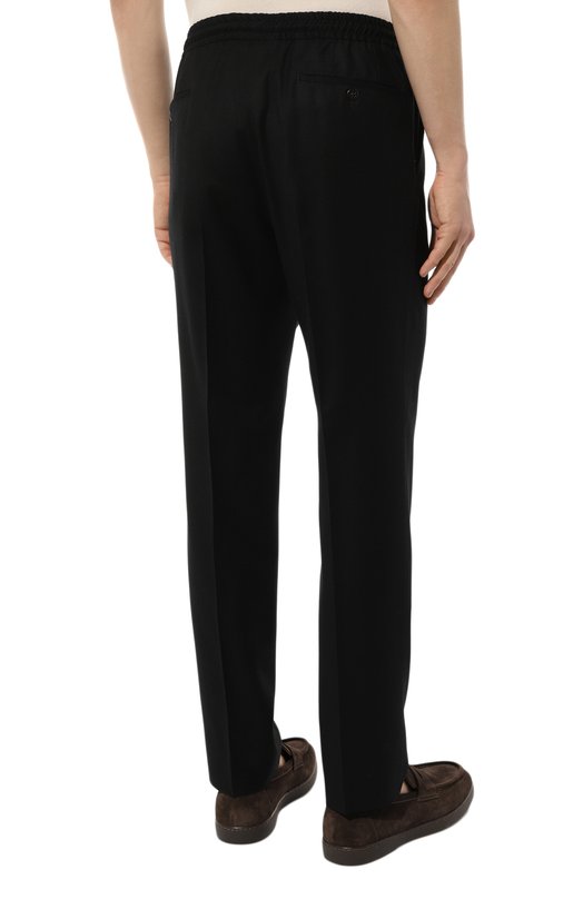 фото Шерстяной костюм corneliani