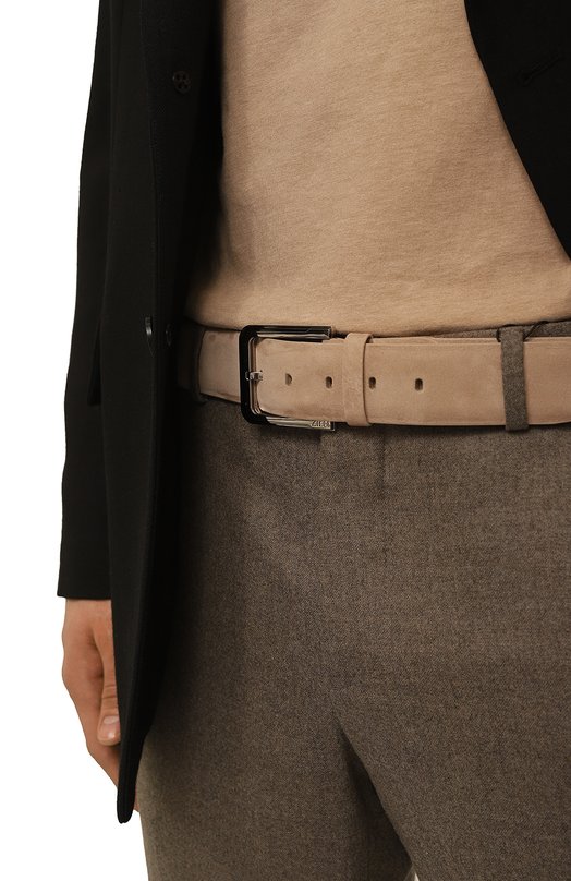 фото Ремень из нубука zilli