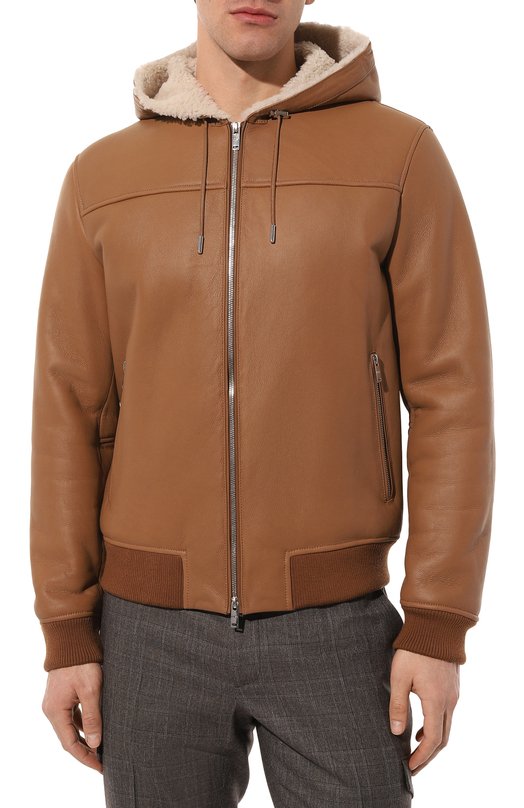 фото Кожаный бомбер must