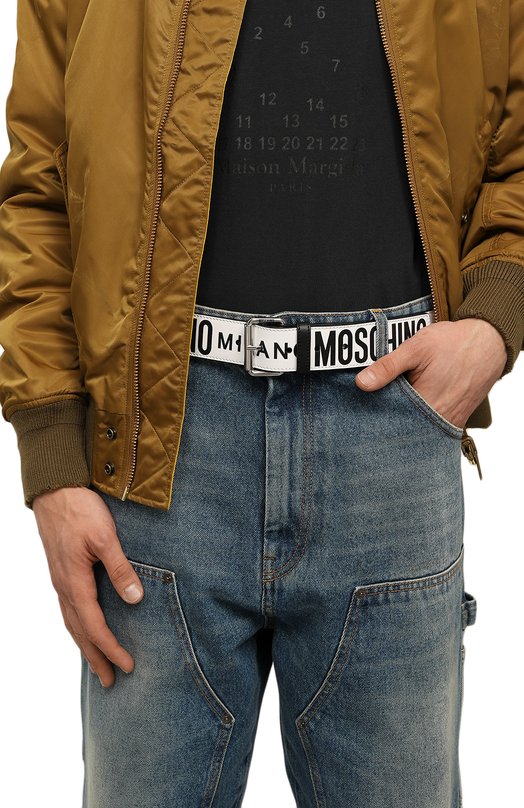 фото Кожаный ремень moschino