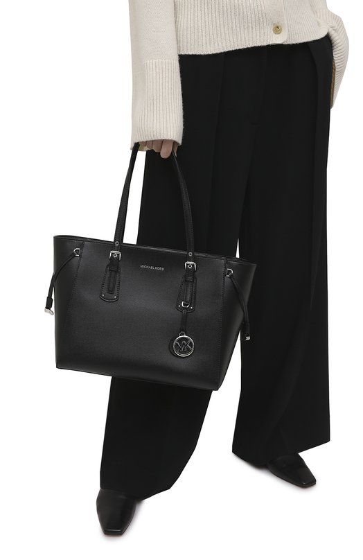 фото Сумка-тоут voyager medium michael michael kors