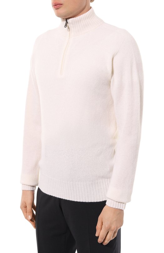 фото Шерстяной свитер fradi