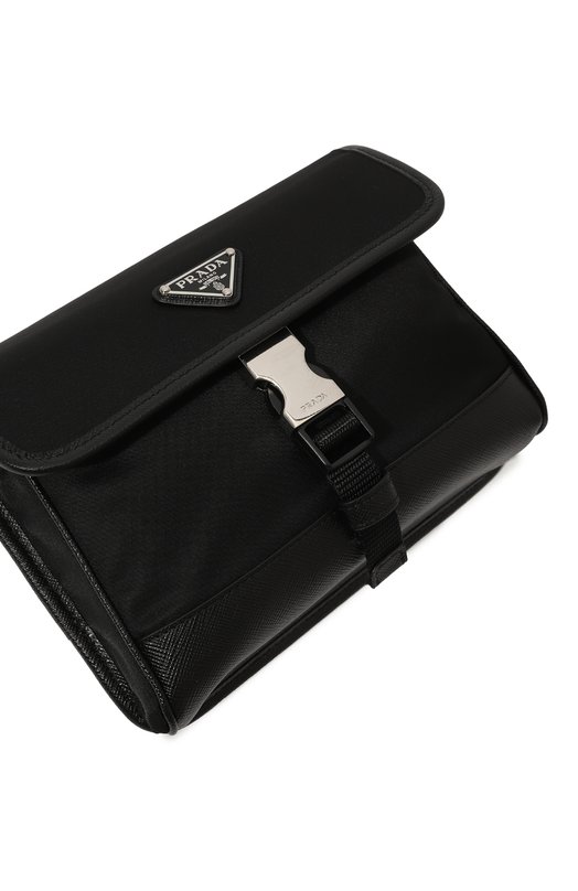 фото Чехол для iphone prada