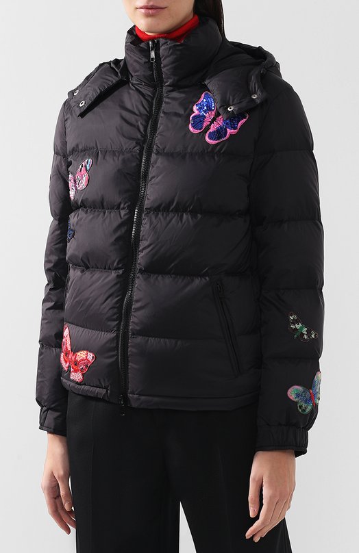 фото Стеганая куртка с декоративными нашивками и капюшоном valentino