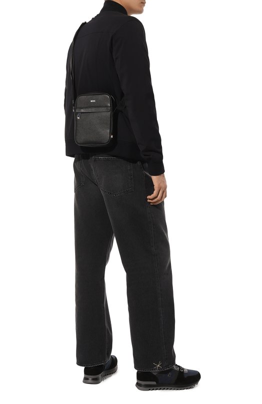 фото Кожаная сумка boss