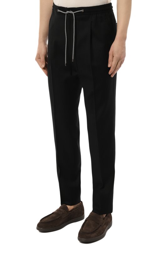 фото Шерстяной костюм corneliani