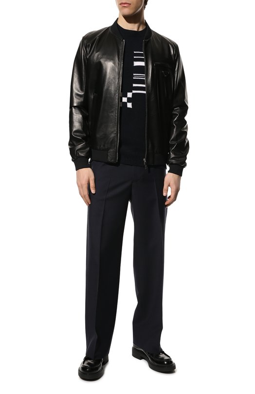 фото Двусторонний бомбер prada