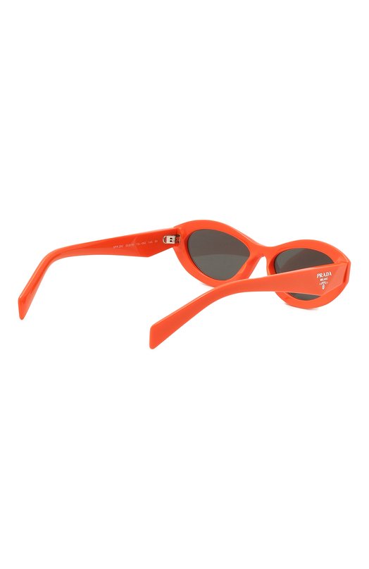 фото Солнцезащитные очки prada
